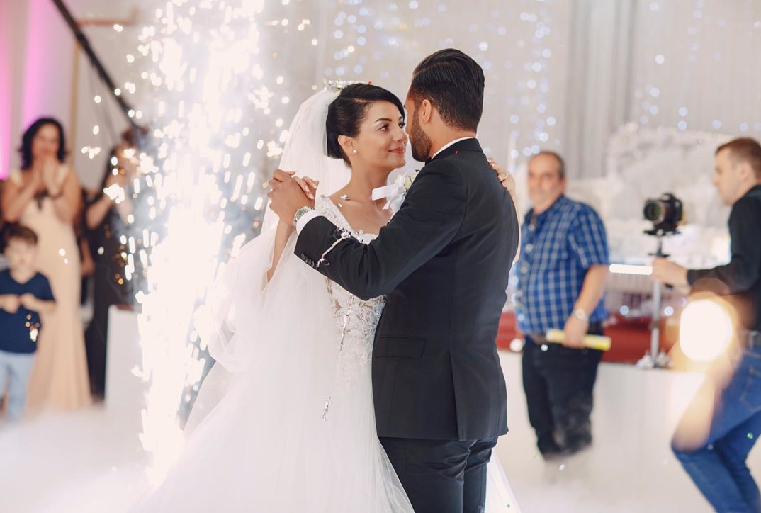 TOP 20 najlepszych utworów na pierwszy taniec na weselu